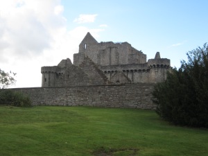 Ruins of Craigmillar Castle (Photo by the author)